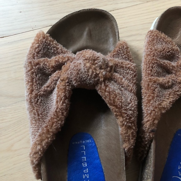 JEFFREY CAMPBELL X Havana Last slides. 🦉 - Picture 2 of 4